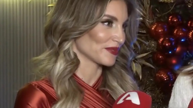 psemata-ola-tha-fanei-sto-mellon-psemata-ola-sas-leo-akyros-amp-8230-o-gamos-tis-athinas-oikonomakoy-me-ton-mproyno-tserela-amp-8211-i-antidrasi-on-camera-437443