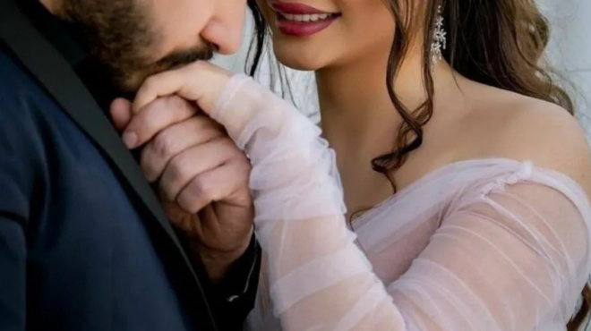 apokleistiko-oristiko-telos-gia-zeygari-tis-ellinikis-showbiz-amp-8211-chorisan-ligo-prin-apo-ton-gamo-439112