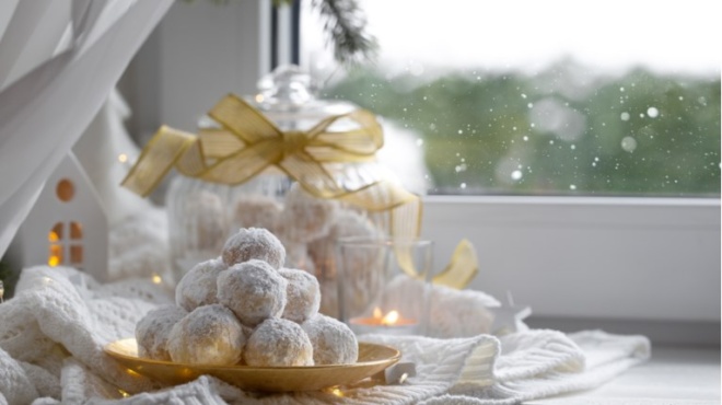 viral-o-petretzikis-kai-fetos-ta-christoygenna-ekane-toys-pio-grigoroys-koyrampiedes-choris-mixer-kai-me-elachista-ylika-ki-erixe-to-internet-435346