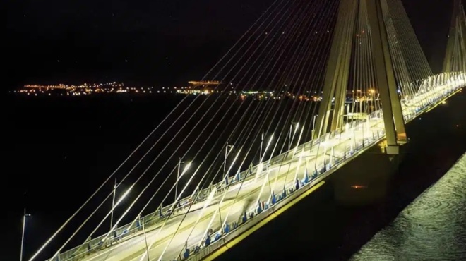 andras-prospathise-na-pidixei-apo-ti-gefyra-rioy-antirrioy-eimai-agrotis-poy-echei-polla-chrei-ypostirixe-448621