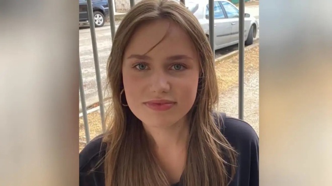 exelixeis-sok-me-lora-to-trito-prosopo-kleidi-poy-apokalypse-i-el-as-anatrepei-ta-panta-449141