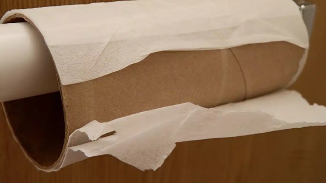 teleionei-i-epochi-poy-tha-chrisimopoioyme-charti-ygeias-na-me-ti-tha-antikatastathei-449703