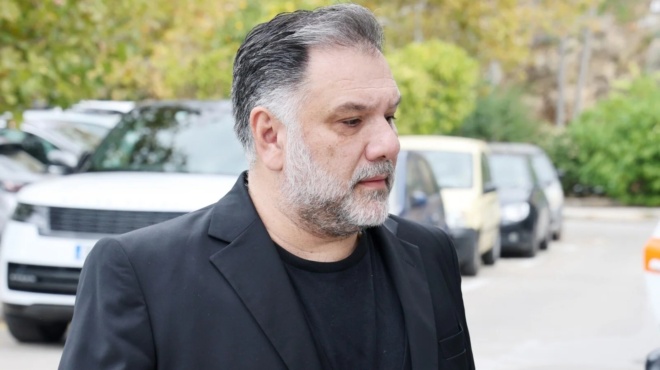 thrinos-gia-ton-paroysiasti-grigori-arnaoytogloy-amp-8211-mama-ayto-itan-teleiose-amp-8230-450270