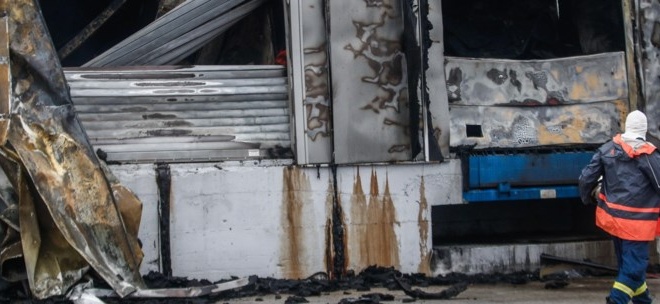 tis-vgazoyn-gia-proti-fora-sti-dimosiotita-ayto-einai-to-adiloto-ypogeio-toy-ergostasioy-violanta-amp-8211-kykloforoyn-pantoy-oi-fotografies-450540