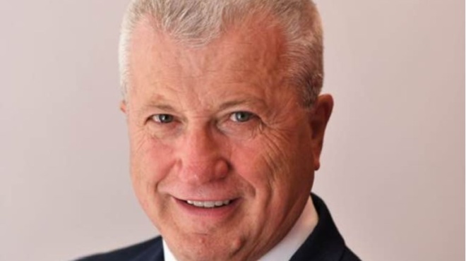 pethane-o-dimarchos-amp-8211-echei-pagosei-oli-i-poli-amp-8211-molis-dierreyse-se-ola-ta-saits-i-kaki-eidisi-450543