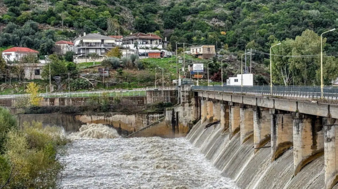 ektakto-pnigetai-pasignosti-periochi-tis-choras-fovoi-gia-451012