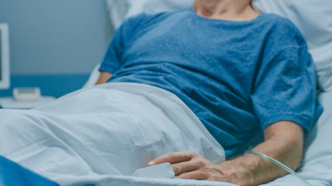 gnostos-ellinas-dikigoros-me-ti-symvolaiografo-syzygo-toy-ston-panama-nekri-i-gynaika-se-krisimi-katastasi-o-syzygos-tis-444298