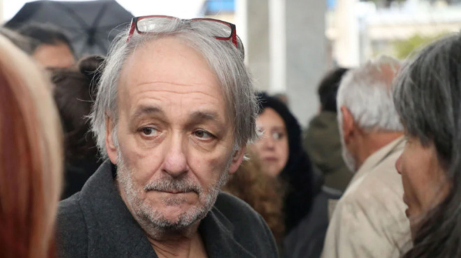 ektakto-gia-andrea-mikroytsiko-444592