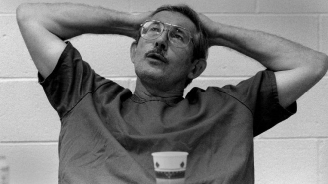 sok-einai-nekros-molis-dierreyse-se-ola-ta-saits-alla-kaneis-den-grafei-to-onoma-toy-444759