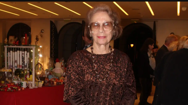 sigise-gia-panta-i-megali-archontissa-neo-sok-ston-kallitechniko-kosmo-thrinos-gia-tin-agapimeni-ellinida-447132