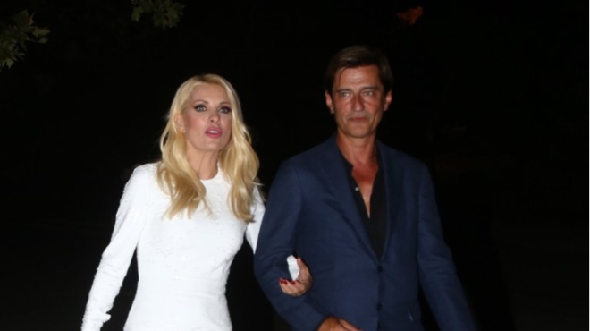 nomizan-amp-8230-den-tha-to-doyme-prodothikan-eleni-menegaki-amp-8211-thodoris-koytsogiannopoylos-mystirio-me-tin-kinisi-tis-paroysiastrias-amp-8211-ti-ekane-445266