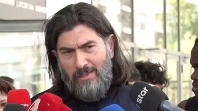 pateras-antonios-paraitithikan-oi-dikigoroi-toy-ti-synevi-sti-diki-448381