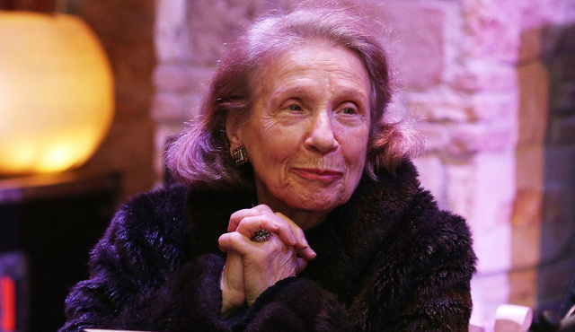 pethane-i-agapimeni-melpo-zarokosta-447106