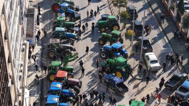 paraitisi-vomva-apo-tis-agrotikes-kinitopoiiseis-447208