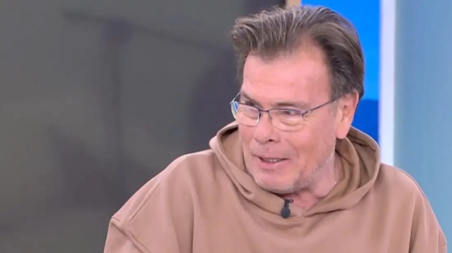 dimitris-papanotas-echo-chorisei-apo-schesi-poy-ithele-na-doyme-stin-tileorasi-amp-8230-ayto-leo-amp-8220-syggnomi-ti-theleis-na-doyme-amp-8221-448007