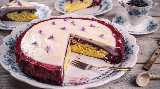 eortologio-12-ianoyarioy-megali-giorti-tis-orthodoxias-simera-amp-8211-to-panemorfo-gynaikeio-onoma-poy-timatai-kai-i-pasignosti-ellinida-poy-giortazei-445911