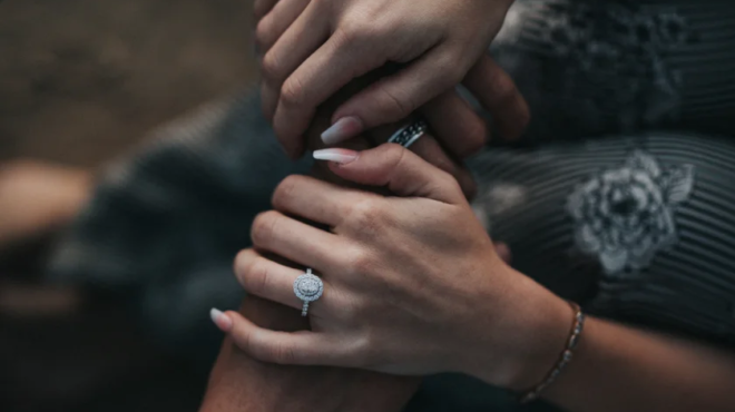 aytos-poy-thes-einai-tayros-skorpios-i-leon-ayta-einai-ta-erotika-mystika-ton-12-andron-toy-zodiakoy-amp-8211-etsi-tha-ton-kratiseis-sti-schesi-444827