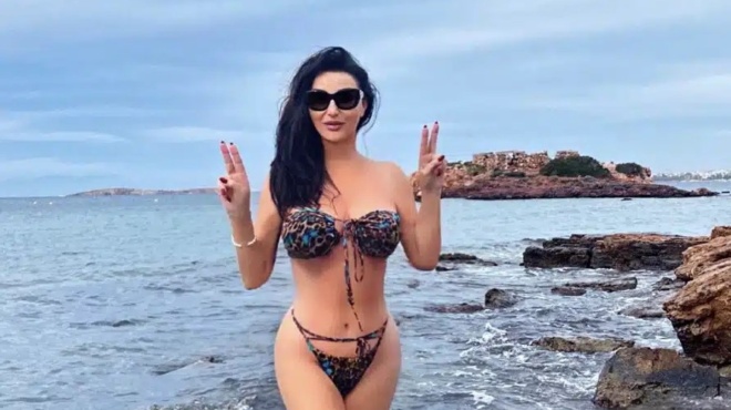 agnoristi-54chroni-ellinida-pige-gia-mpanio-cheimoniatika-me-kormi-lampada-445525