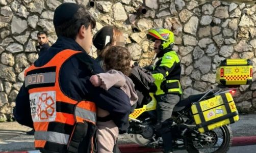 tragodia-maziki-dilitiriasi-se-paidiko-stathmo-amp-8211-nekra-dyo-nipia-55-me-anapneystika-448047