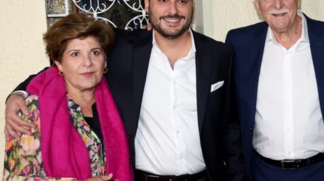 sok-molis-matheytnke-gia-tin-oikogeneia-papadaki-amp-8211-diplo-penthos-mesa-se-liges-meres-445091