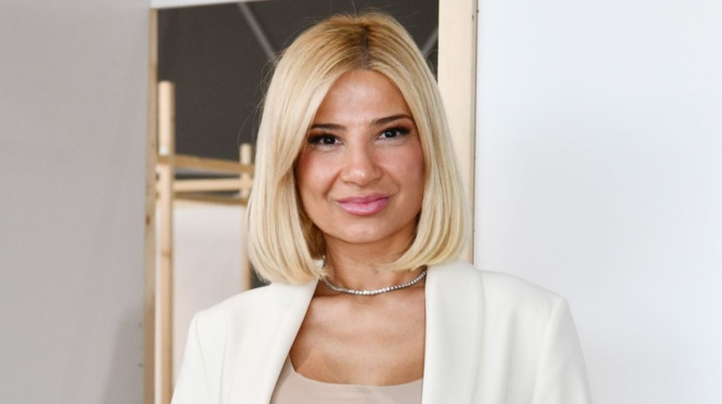 faii-skorda-gamos-se-kleisto-kyklo-amp-8211-giati-krata-sas-amp-8220-eptasfragisto-mystiko-amp-8221-ton-anthropo-poy-tis-eklepse-tin-kardia-456910