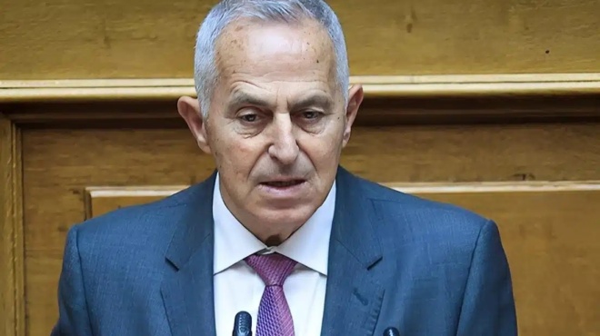 ragdaies-politikes-exelixeis-allazoyn-oi-isorropies-me-poio-komma-katevainei-ypopsifios-o-eyaggelos-apostolakis-457032