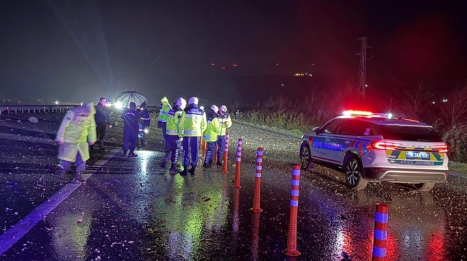 ektakto-tora-syntrivi-machitikoy-aeroskafoys-amp-8211-nekros-o-pilotos-457054