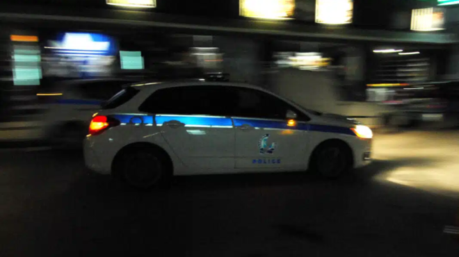 alexandroypoli-nekros-me-pollaples-machairies-vrethike-andras-sto-kentro-tis-polis-454704