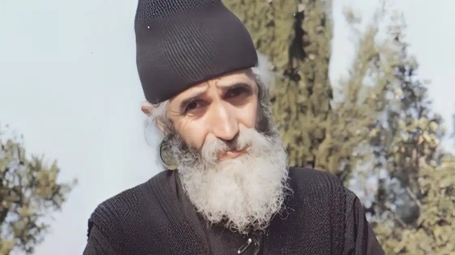 agios-pa-sios-se-toy-ti-tin-zoi-oi-fi-lo-ti-moi-ta-pli-ro-noyn-ola-453086