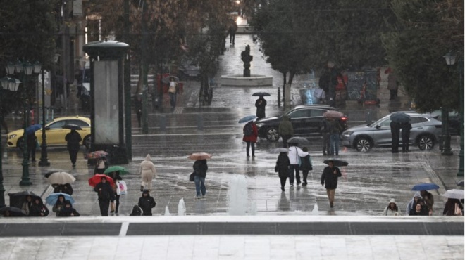 dystychos-amp-8230-min-kanonizete-tipota-gia-tsiknopempti-chalaei-o-kairos-erchontai-vroches-kataigides-kai-megali-ptosi-thermokrasias-453102