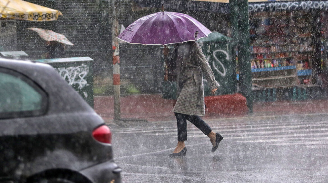 neo-ektakto-deltio-epideinosis-kairoy-poy-tha-amp-8220-chtypisoyn-amp-8221-ischyres-vroches-kai-pyknes-chionoptoseis-tis-epomenes-ores-451336