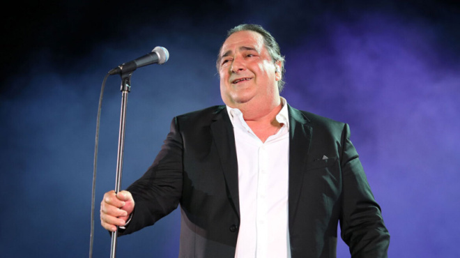 dyo-chronia-choris-ton-archonta-pos-einai-simera-o-tafos-toy-vasili-karra-453937