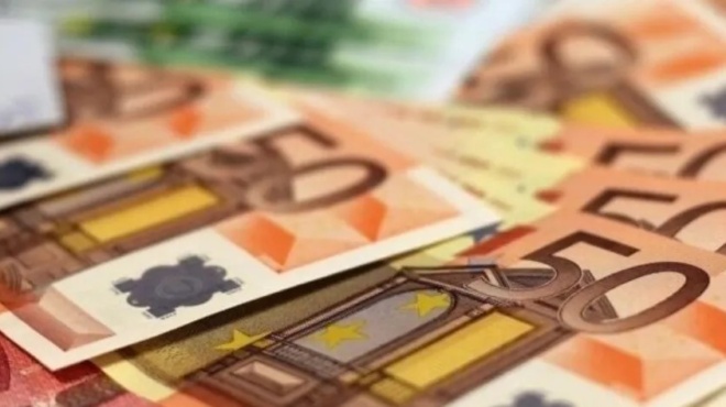 molis-eskase-erchetai-ektakto-epidoma-gia-to-pascha-oi-dikaioychoi-451447