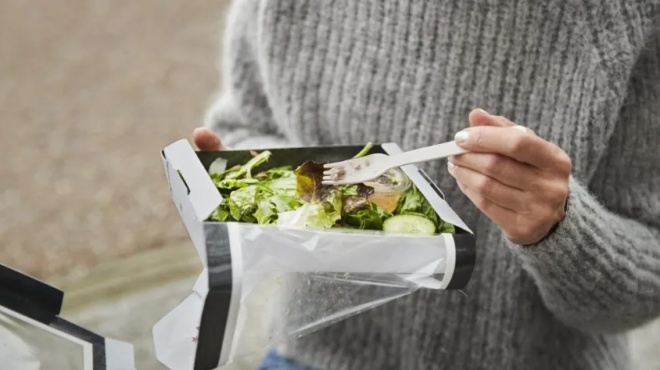 anakaloyntai-etoimes-salates-apo-megala-soyper-market-entopistike-salmonela-amp-8211-ayti-einai-i-pasignosti-marka-455645