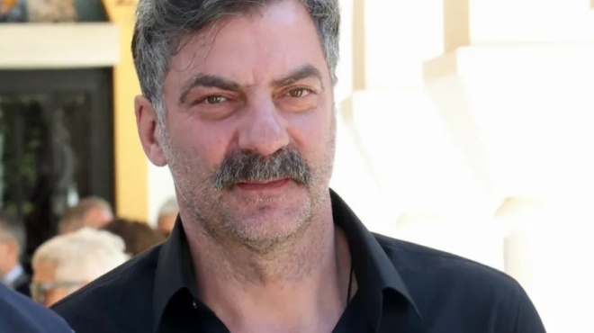 ektakto-tora-gia-ton-agapimeno-ithopoio-stathi-mantzoro-451486