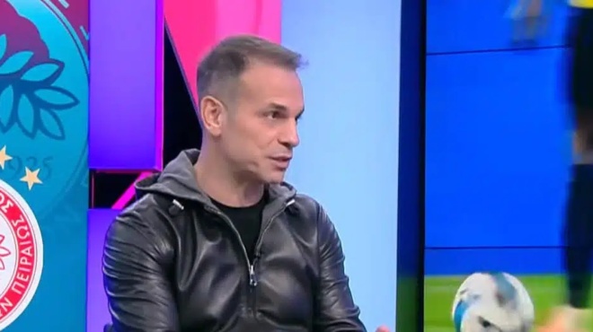 ntemis-nikola-dis-den-eida-enan-diaititi-poy-mpike-mesa-na-paixei-enantion-tis-aek-sto-ntermpi-me-ton-olympiako-451589