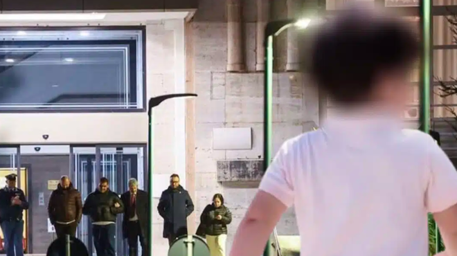 italia-pethane-to-2chrono-agoraki-stin-napoli-sto-opoio-eiche-metamoscheythei-katestrammeni-kardia-456132