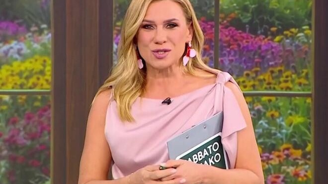 tiletheasi-31-1-ti-ekane-i-katerina-karavatoy-stin-premiera-tis-451216