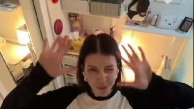 lydia-royka-i-ellinida-poy-zei-se-spiti-7-tetragonikon-sti-notia-korea-kai-egine-viral-457855