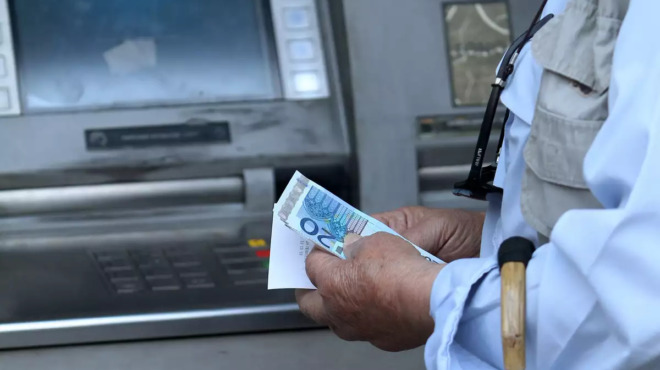 anatropi-stin-anatropi-me-tis-syntaxeis-martioy-logo-katharas-deyteras-454833