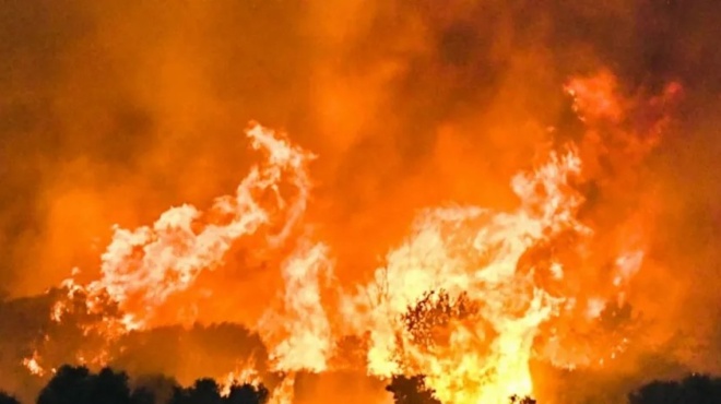 ektakto-megali-fotia-tora-echoyme-nekroys-kai-traymaties-454250