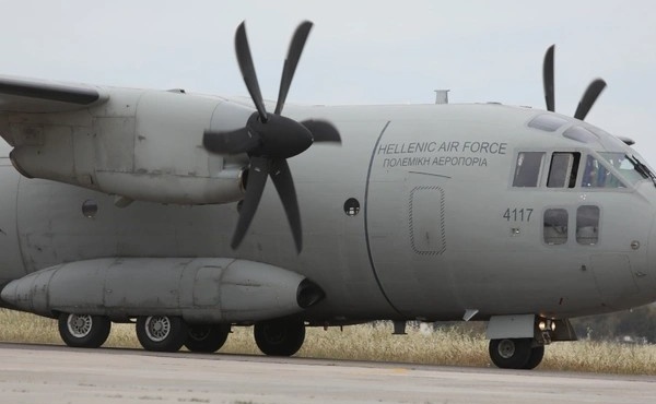 ektakti-eidisi-synetrivi-aeroskafos-gemato-kosmo-amp-8211-toys-vgazoyn-nekroys-amp-8230-464057