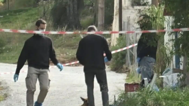 thriler-sti-chalkidiki-me-ti-soro-gynaikas-se-valitsa-to-stoicheio-tis-veras-kai-ta-chartia-sto-stoma-461662