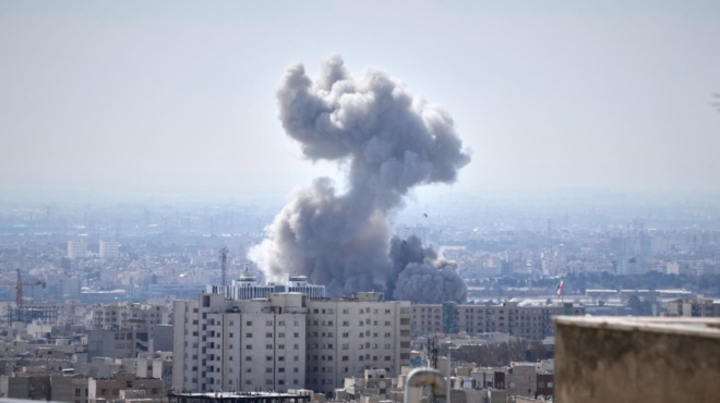 sok-tora-sto-israil-iranikos-pyraylos-chtypise-sto-kentro-tis-choras-panikos-kai-eikones-tromoy-458719