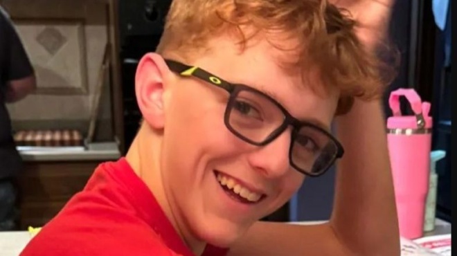 nekros-mathitis-lykeioy-tin-ora-toy-paichnidioy-amp-8211-toy-irthe-i-mpala-sto-kefali-emeine-egkefalika-nekros-kai-meta-apo-ligo-pethane-461314