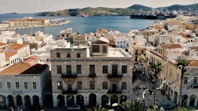 tragiko-finale-sti-chora-mas-anagnoristike-to-ptoma-toy-antra-poy-epsachnan-oloi-sok-molis-matheytike-to-onoma-toy-nekroy-458734