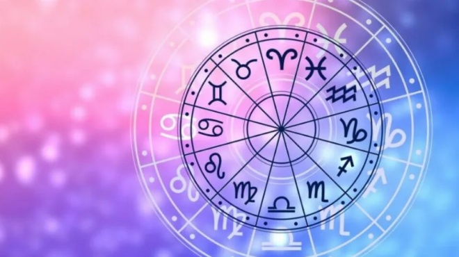 1i-martioy-podariko-me-ekplixeis-ta-3-zodia-poy-tha-echoyn-mia-axechasti-kyriaki-kai-poios-kalytera-na-min-vgei-amp-8230-apo-to-spiti-458119