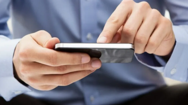 ektakti-anakoinosi-an-echete-kapoia-apo-aytes-tis-12-efarmoges-sto-kinito-sas-afaireste-tin-amesa-459514