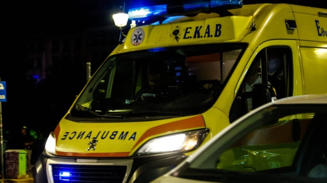 tragodia-prin-ligo-stin-omonoia-amp-8211-nekros-15chronos-amp-8211-epese-apo-ton-3o-orofo-xenodocheioy-sti-mesi-toy-dromoy-459394