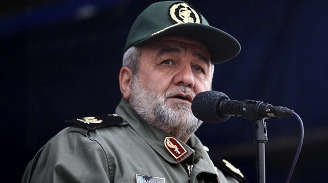 oi-froyroi-tis-epanastasis-toy-iran-apeiloyn-pos-tha-chtypisoyn-alypita-tin-kypro-amp-8211-tha-ektoxeysoyme-osoys-pyrayloys-chreiastei-amp-8211-o-logos-458501